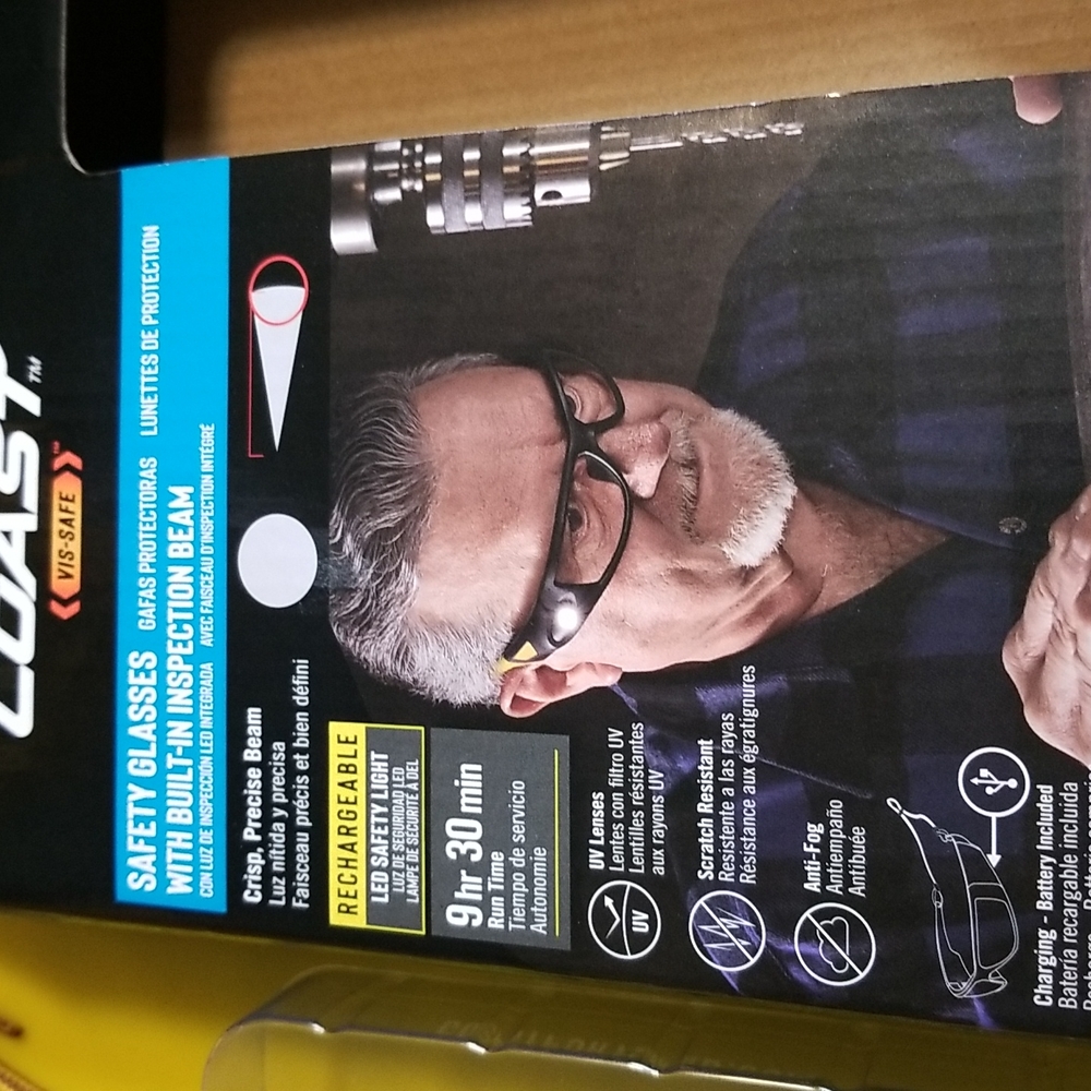 Safety Glass with inspection light